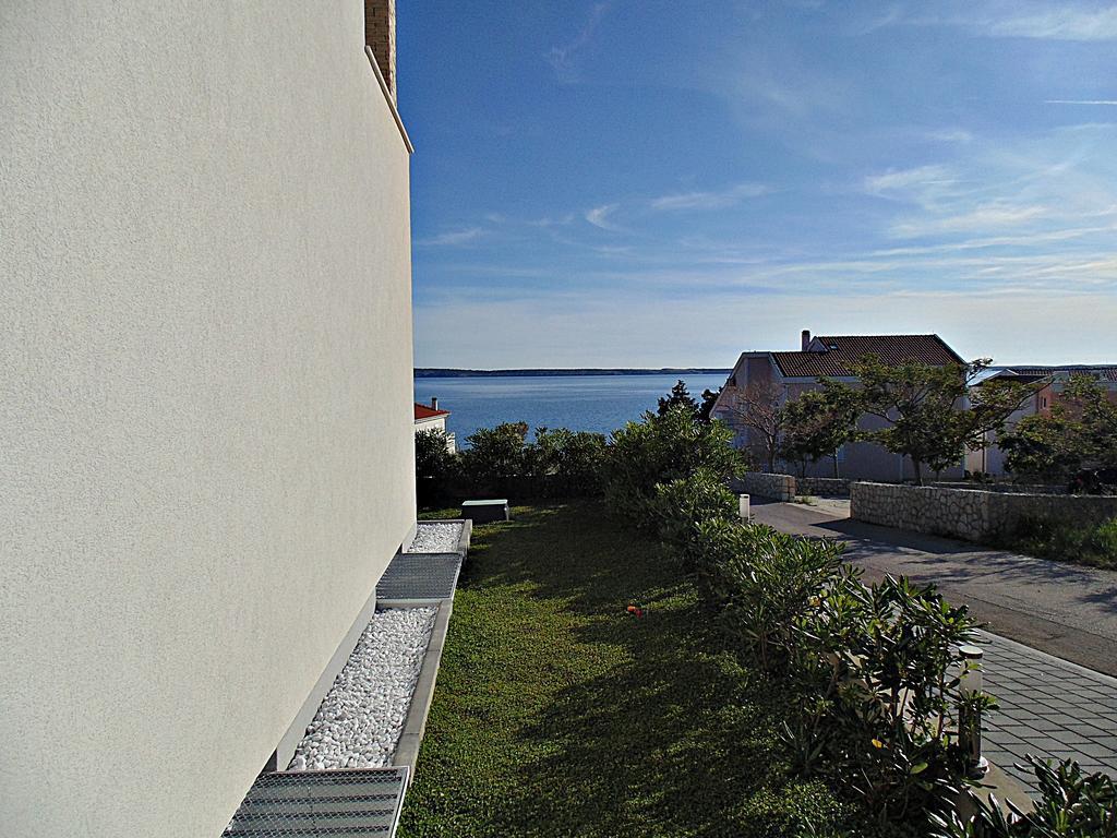 House Natali 70M From The Beach - Free Ev Top Up Villa Rtina Exterior photo